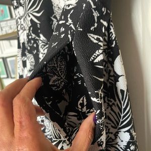 Lularoe Amelie Dress (Small)